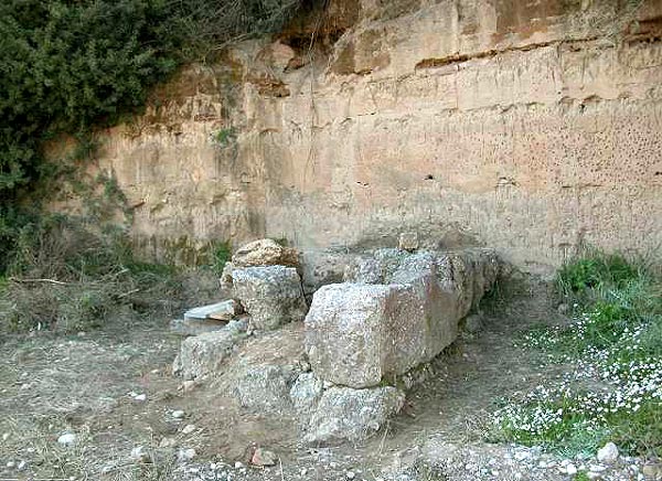 Geoarchäologische Prospektion (2D- und 3D-Sedimenttomographie) in Olympia / Griechenland zur Erkundung von prähistorischen/antiken Hochwasserschutzmauern